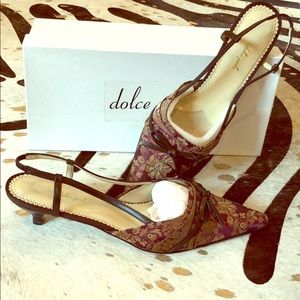 Kitten Heel Sling Back Closed Pointy Toe